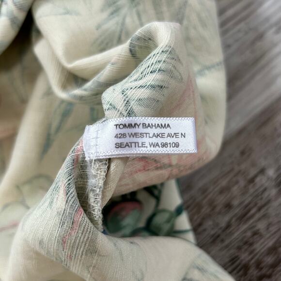 Tommy Bahama Silk Hawaiian Shirt XL Tropical Short Sleeve Button Up - Picture 5 of 6